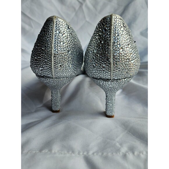 Alex Marie Brixley Rhinestone Asymmetrical Strap Dress Pumps, Size 9 Silver NWOT - Picture 3 of 7